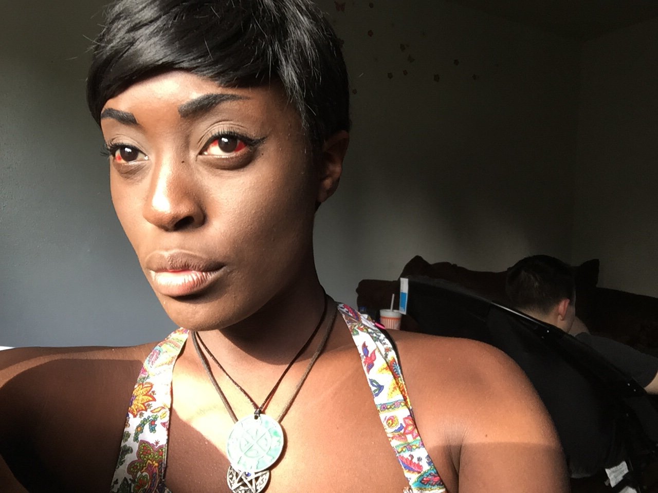 Debott...She broke the blood vessels in her eyes because she's a dumb bitch who doesn't know when to tap out when she's being choked 2. (1) #TYmljTrW