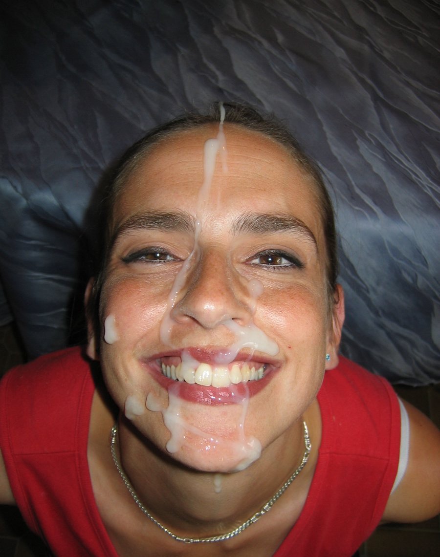 MILF demonstrates her excellent bj technique and the results #iZ1rclir