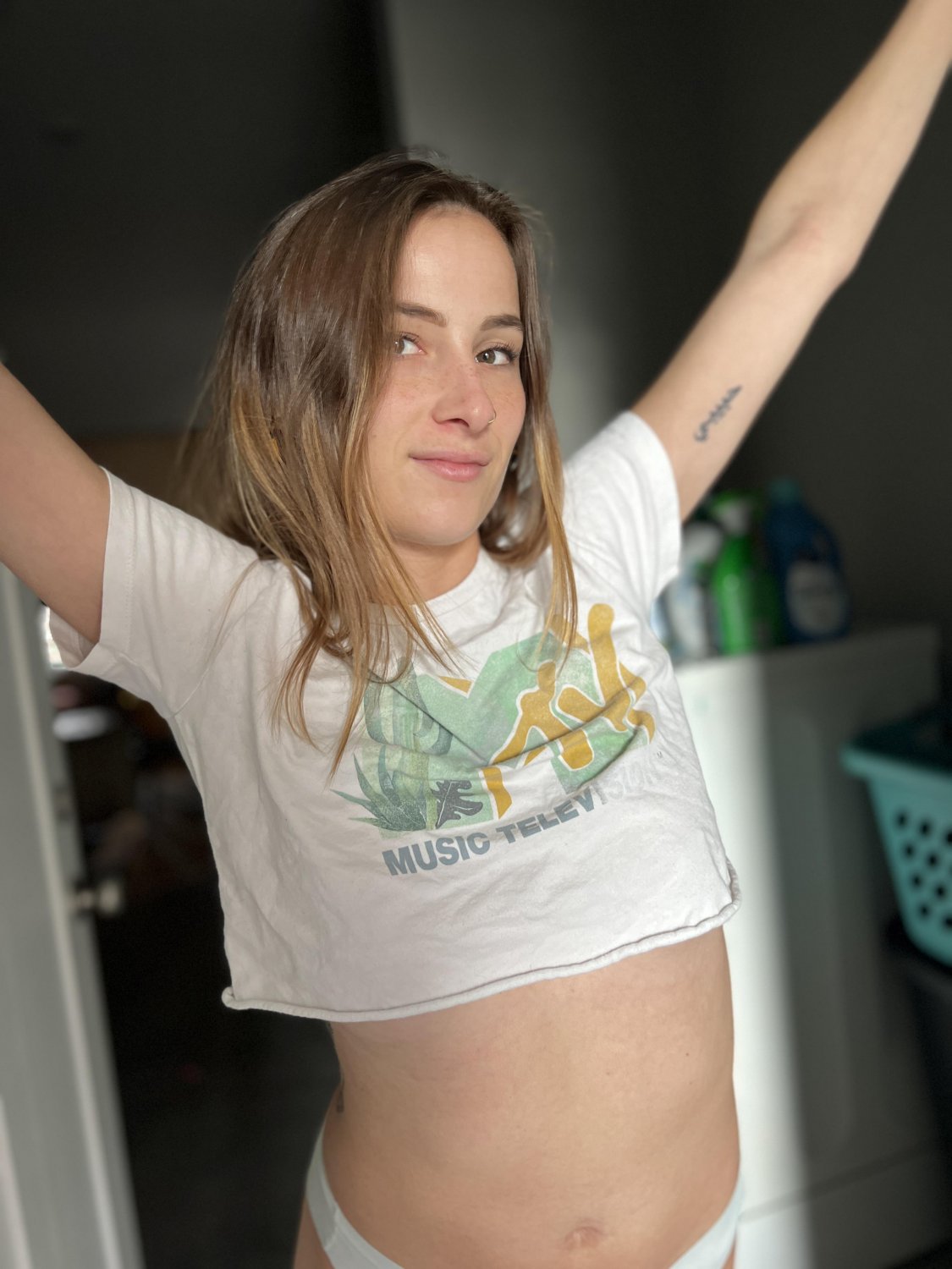 Cute amateur blonde does mostly handjobs #v9pcBWiT