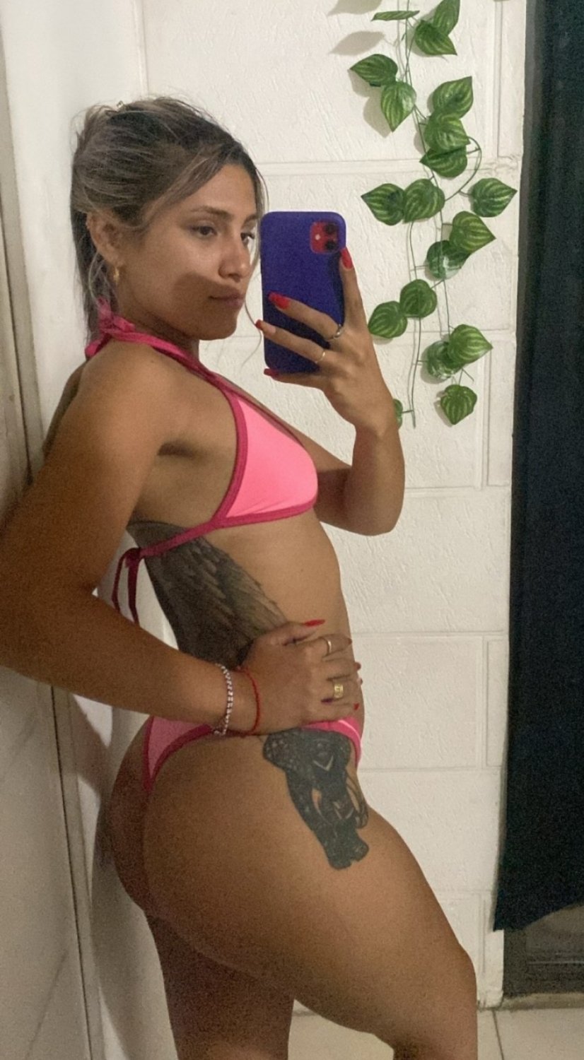 Sweet Nu hermosa pendeja zona oeste, consume y entrega el orto! #24iZOFZu