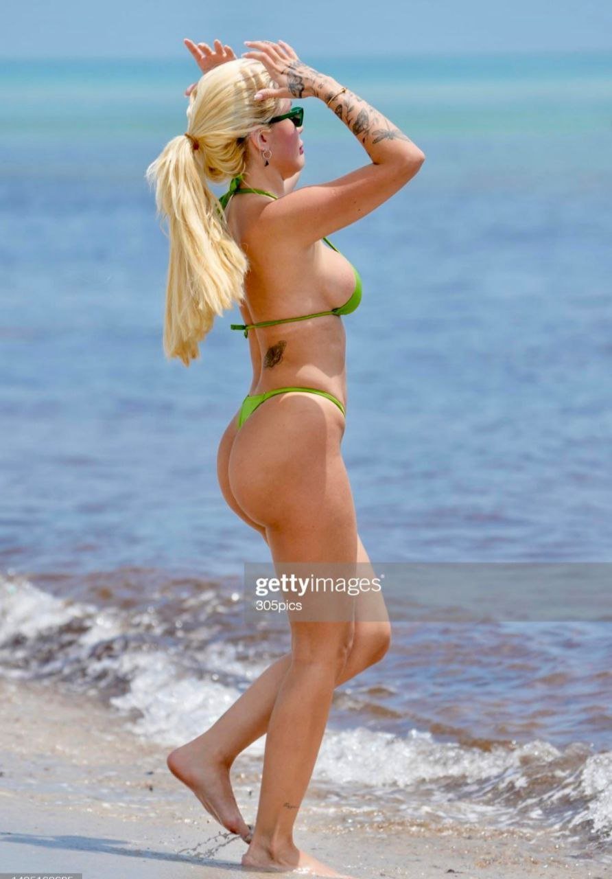 Karoline Lima #f9g0KO3L